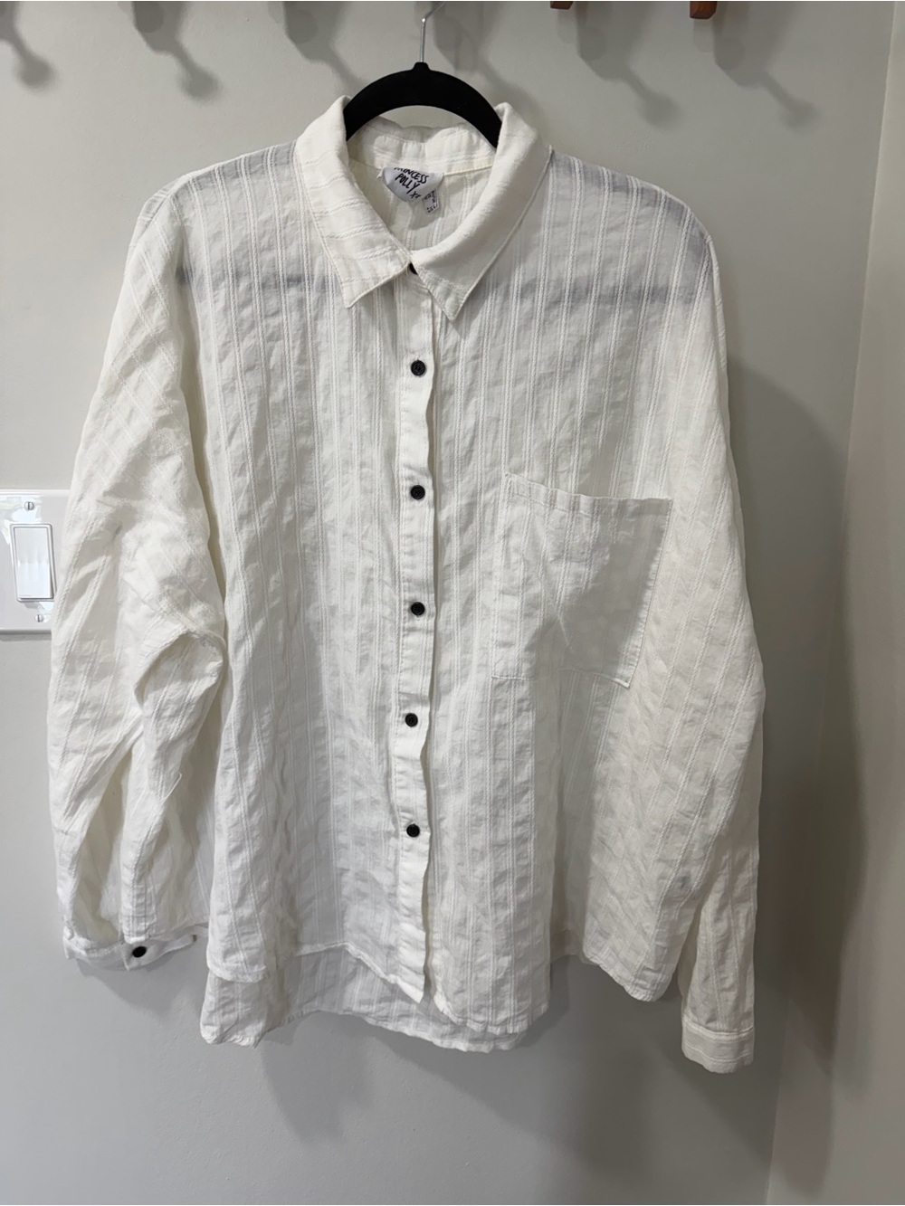 • Princess Polly Button Down •